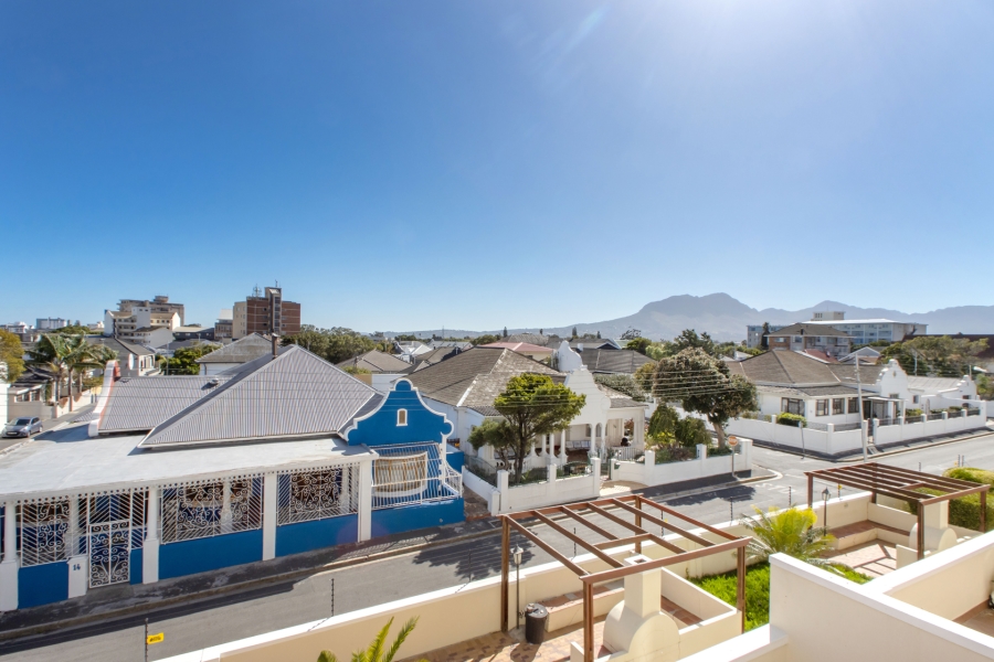 2 Bedroom Property for Sale in Van Ryneveld Western Cape